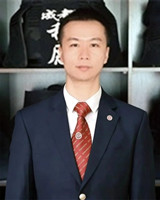 张晟